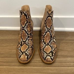 Vince Camito Jentilliy Snakeskin Print Leather Bootie